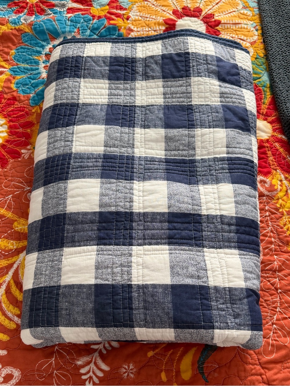 Eddie Bauer Eastmont Full/Queen Quilt Set Navy Plaid Reversible 90x90 - Picture 4 of 9